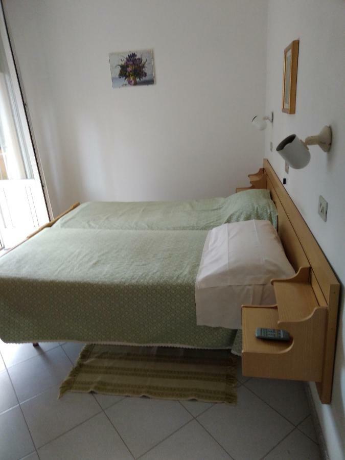 Albergo Villa Canapini Chianciano Terme Extérieur photo
